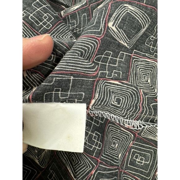 Tori Richards, Hawaii Shirt, Lawn Leaf Pattern Button Up,Size XL,Tropical - Picture 7 of 7